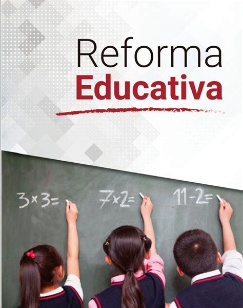Fotografía de estudiantes universitarios manifestándose por la reforma educativa en los años 20