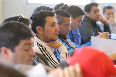 Capacitación de educadores de trato directo del Sename