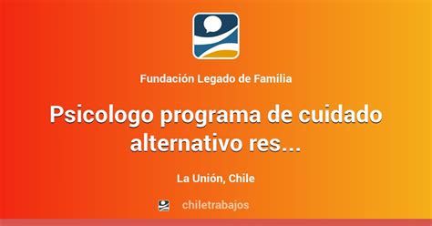 Familia acogiendo a un niño/a en un programa de cuidado alternativo