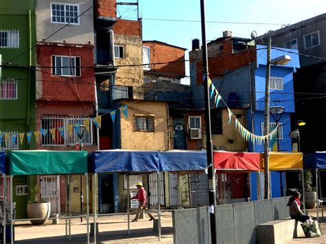 foto de barrios marginales urbanos