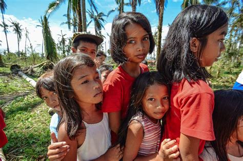 Mapa de la distribución geográfica de niños, niñas y adolescentes migrantes en Chile por región y nacionalidad de origen