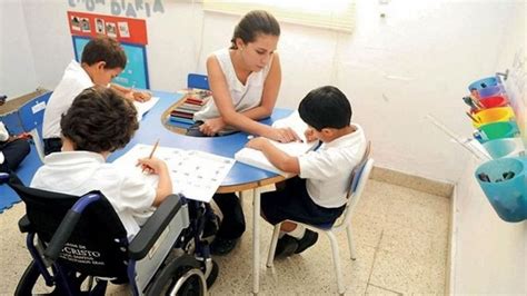 Foto de niños en una clase de educación especial
