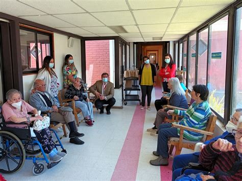 Fotografía de la fachada del Hogar de Ancianos Divina Providencia en Coelemu