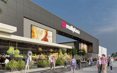Foto exterior del Mall Plaza Vespucio en Santiago, Chile