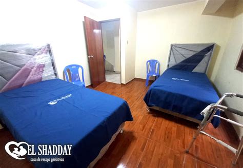 Habitación modelo y áreas comunes de la casa de reposo