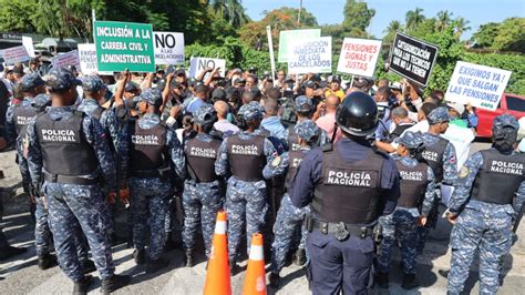 Foto de contingente policial desplegado en La Araucanía