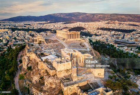 vista aérea de la Acrópolis de Atenas