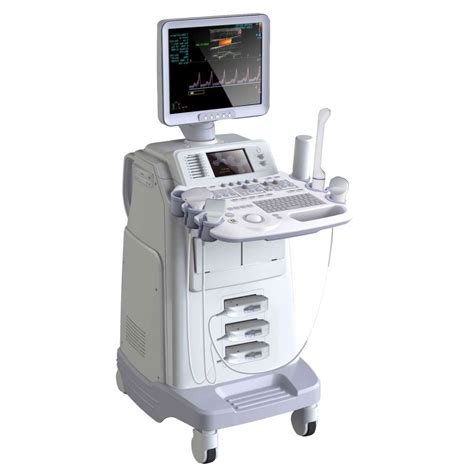 Imagen de un ecógrafo realizando una prueba prenatal.