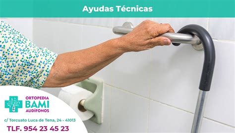 Muestra de varios tipos de ayudas técnicas para adultos mayores, como un reacher, abridor de frascos y adaptadores para llaves