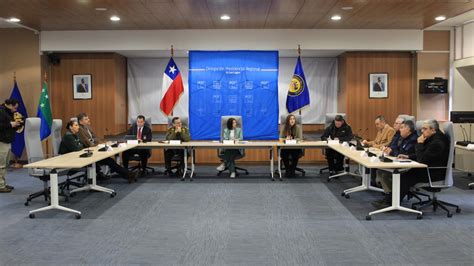 Foto grupal de la primera sesión del Consejo Regional de la Sociedad Civil de Senadis con autoridades y representantes de organizaciones