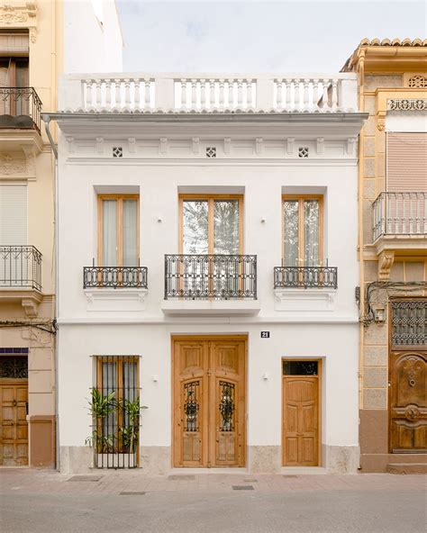 Foto: Interior o fachada renovada de la Casa del Encuentro de Iquique