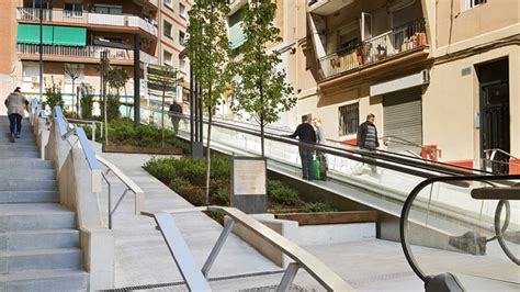 Edificio histórico adaptado con rampa accesible
