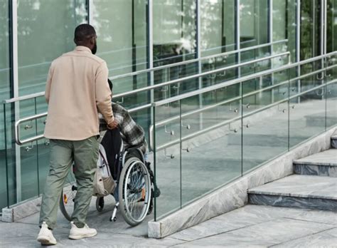 Foto temática sobre accesibilidad cognitiva en espacios públicos