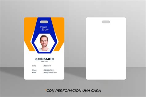 Infografía con las dimensiones y el grosor de una credencial de PVC