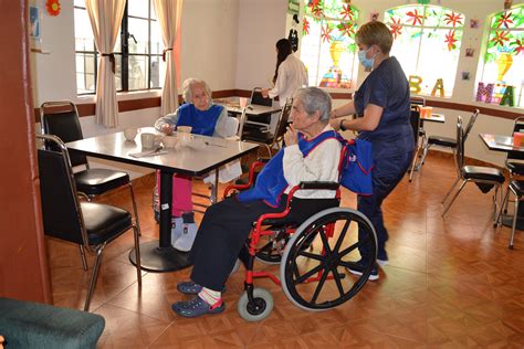 Mapa de ubicación de centros de salud y residencias para adultos mayores en el Gran Concepción