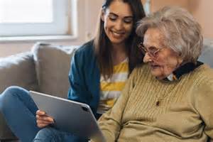 Infografía: Beneficios cognitivos del uso de la tecnología en adultos mayores, incluyendo estimulación mental, aprendizaje continuo y reducción de riesgo de demencia.
