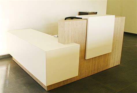 Galería de diversos estilos de muebles de recepción