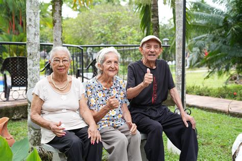 Entorno natural y acogedor de un hogar campestre para adultos mayores