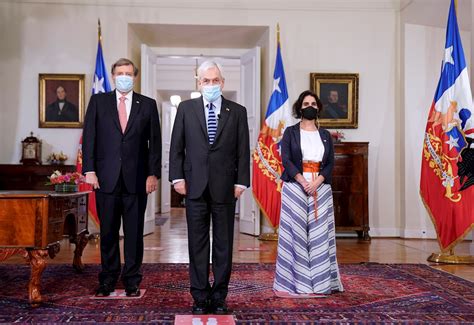 Fotografía histórica de José Piñera, ex Ministro del Trabajo de Chile