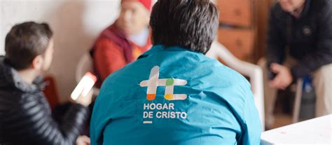 Infografía sobre la trayectoria del Hogar de Cristo desde 1944 hasta la actualidad
