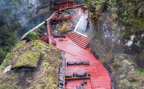 Servicios e instalaciones en Termas Geométricas