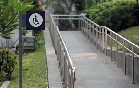 foto de condominio con rampa accesible