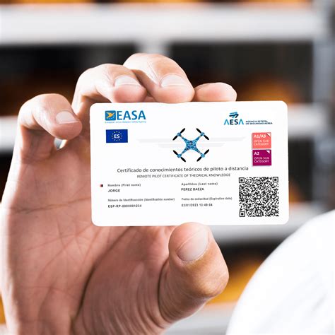 Infografía sobre los pasos para obtener la credencial de piloto de drones en Chile