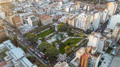 Centro urbano de Concepción con áreas verdes