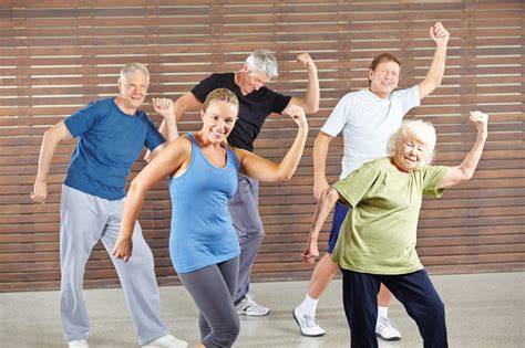 Tabla de beneficios de diferentes tipos de actividades para adultos mayores