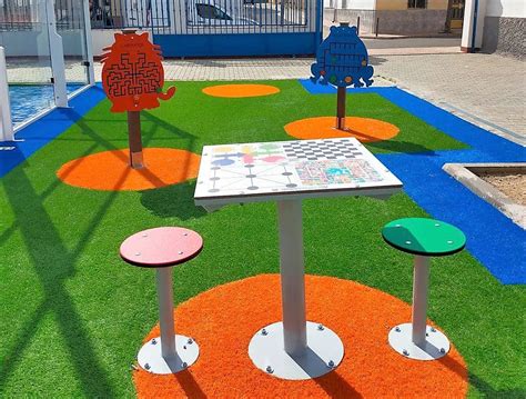 Espacios recreativos junto al lago Paprocany