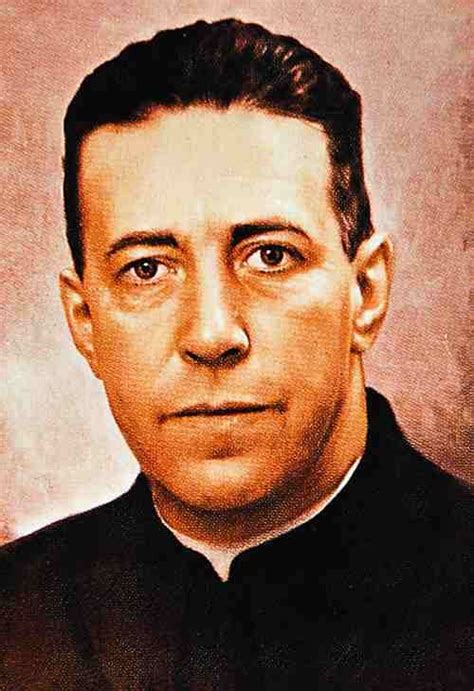 foto histórica del Padre San Alberto Hurtado o de las primeras instalaciones del Hogar de María