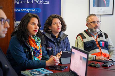 Ministra de Desarrollo Social y Familia, Karla Rubilar, en el Senado.