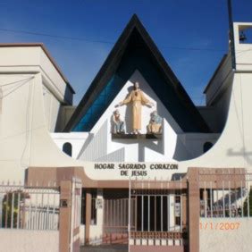 Foto de fachada del Hogar Sagrado Corazón de Jesús en Linares