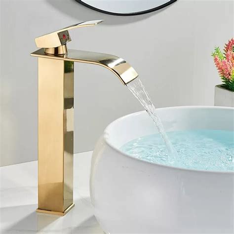 Lavabo accesible con altura ajustable y grifo de palanca