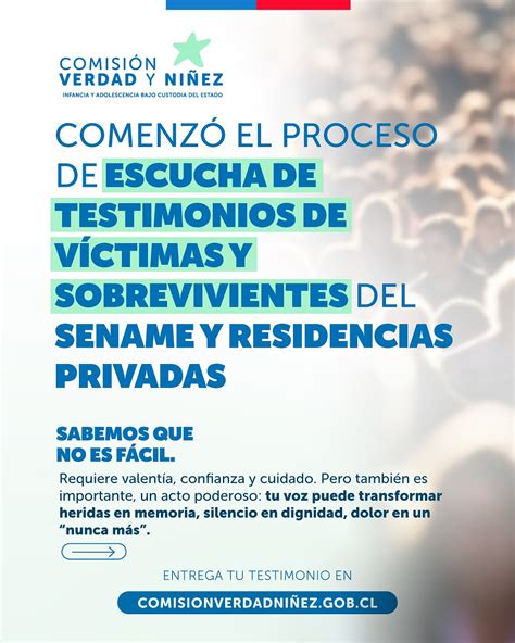 Fotografía de una reunión de la Comisión Verdad y Niñez, con Soledad Larraín al centro.