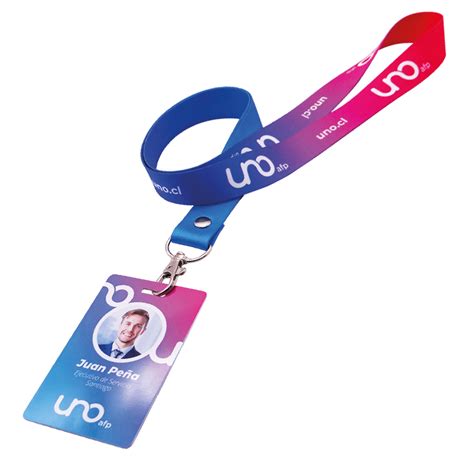 Diseño de diferentes tipos de credenciales y lanyards