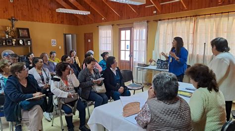 Reunión de la Unión Comunal de Agrupaciones de Adultos Mayores (UCAM)