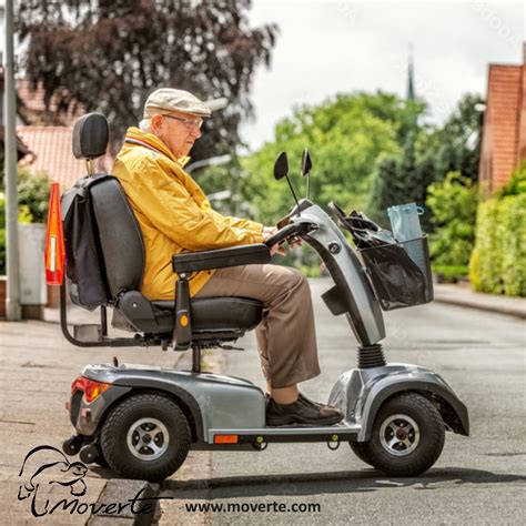 Infografía comparativa de modelos de scooters eléctricos para personas con movilidad reducida