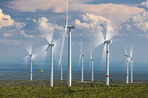 Imagen de una planta de energía renovable de Endesa o su logotipo