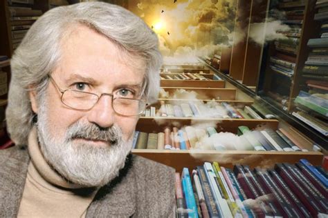 Foto de Édison Llanos, autor del libro 