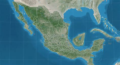 Mapa satelital de la ciudad portuaria de Manzanillo, destacando las zonas urbanas y de interés para el estudio de vulnerabilidad, con posibles áreas de muestreo.
