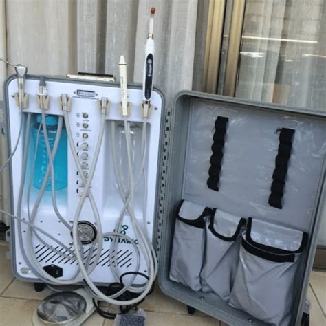 Equipo dental portátil para visitas a domicilio