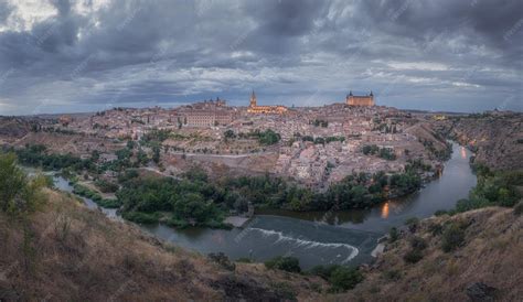 Vista panorámica desde el Mirador del río Simpson