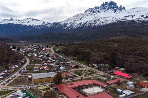 Foto panorámica de Villa Cerro Castillo con su arquitectura característica