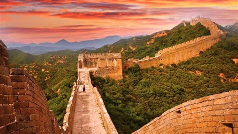 Infografía sobre la historia y extensión de la Gran Muralla China