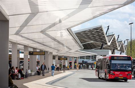 Foto exterior del Terminal de Buses de Salamanca