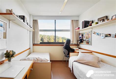 Foto de la fachada de una residencia universitaria