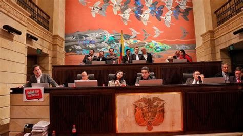 Infografía: hitos legislativos clave en accesibilidad