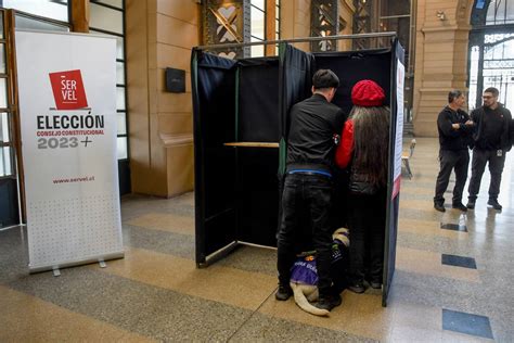 Esquema: Proceso de voto asistido para personas con discapacidad