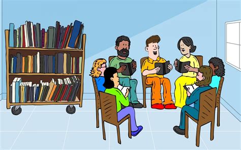 Estudiantes discutiendo un libro en un club de lectura